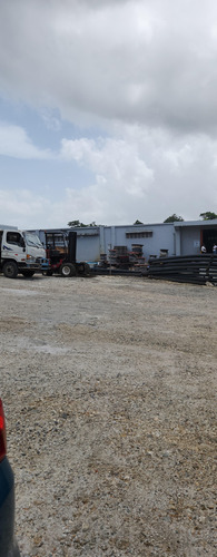 Solar Alquiler Autopista Duarte