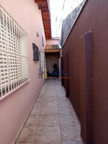 Imagem 9 de 15 de Excelente Casa Térrea Com Edícula Jardim Abaete - 7678
