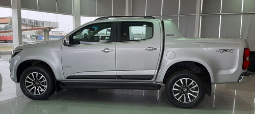 Imagen 4 de 15 de Chevrolet S10 2.8 High Country 4x4 Automática 2023 Pick Up