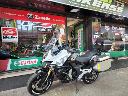 Imagen 2 de 4 de Cf Moto Mt 650