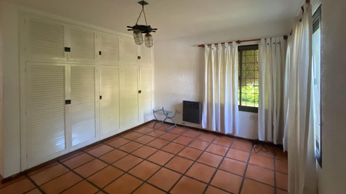Casa En Venta Chacras De Coria