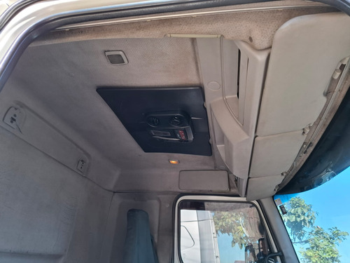 Volvo Vm 310 4x2 - Manual