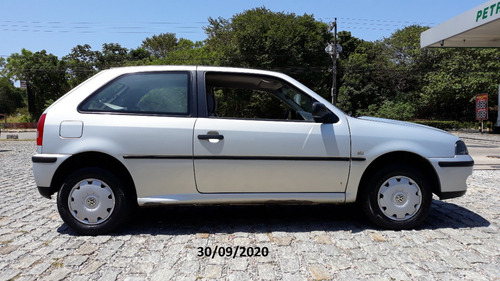 Gol Plus 1.0 16v 2001