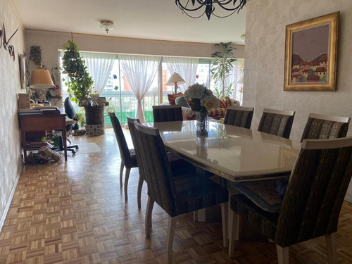 Venta Apartamento 4 Dormitorios En Villa Biarritz