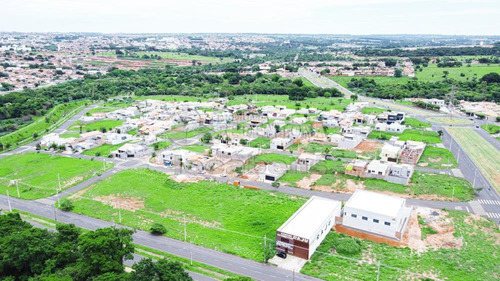 Imagem 4 de 10 de Terrenos - Ref: V9445