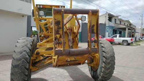 Imagen 9 de 13 de Motoniveladora Caterpillar 143h