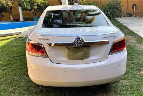 Buick LaCrosse C At