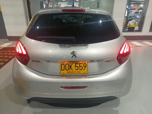Peugeot 208 1.6 Active Hdi
