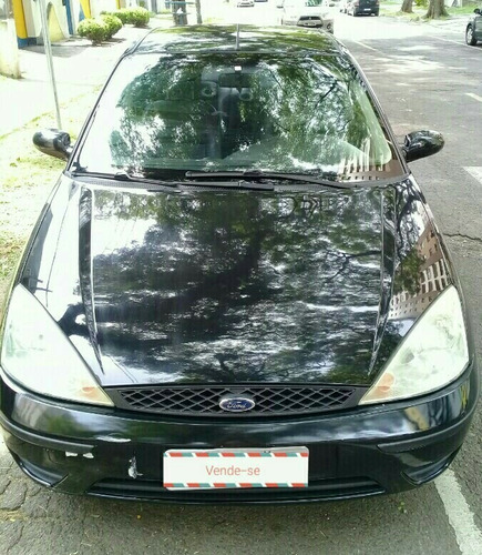 Ford Focus Sedan 2005