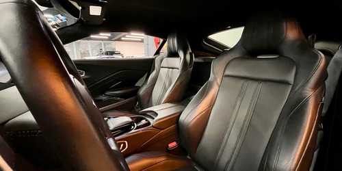 Aston Martin Vantage 4.8 V8 At