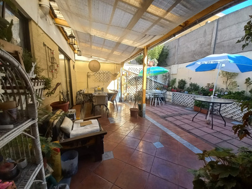 Amplia Casa En Condominio Quilpue