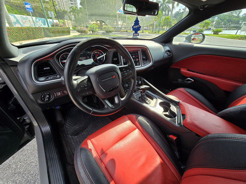 Dodge Challenger Rt Hemi 5.7