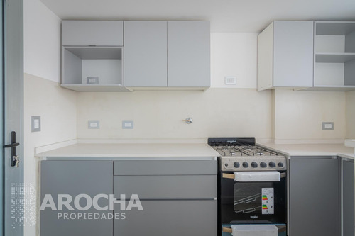Departamento En Venta 2 Ambientes Quilmes Centro, Con Cochera