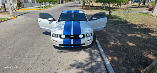 Hermoso Mustang Gt. V8 06. 100% Nacional. Impecable.