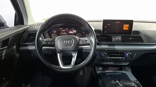 Audi Q5 2.0 SELECT DCT 4WD