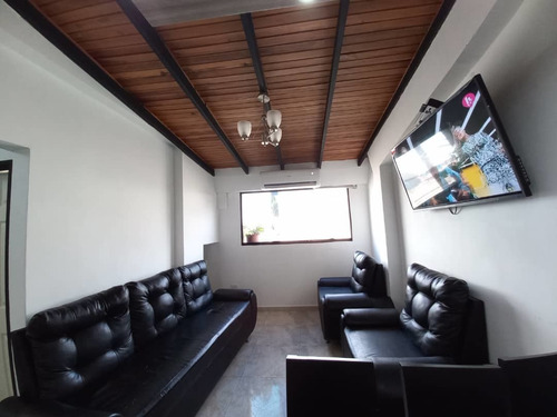 Imagen 4 de 11 de Apartamento Duplex En La Castellana