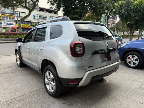 Renault Duster 1.3 Intense Cvt