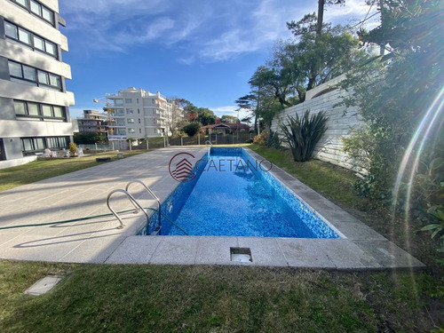 Imagen 23 de 30 de Venta Apartamento 2 Dormitorios Playa Mansa Punta Del Este - Punta Del Este Mansa