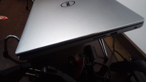 Notebook Dell Inspiron 15 7572 - Core I7-8550