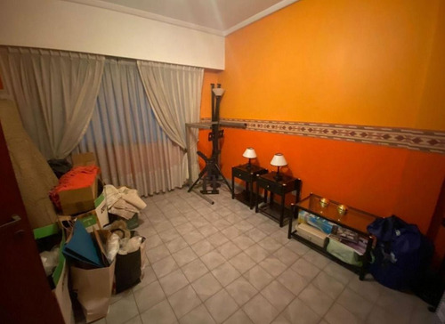 Venta De Casa 4 Ambientes En San Cristobal, Capital Federal