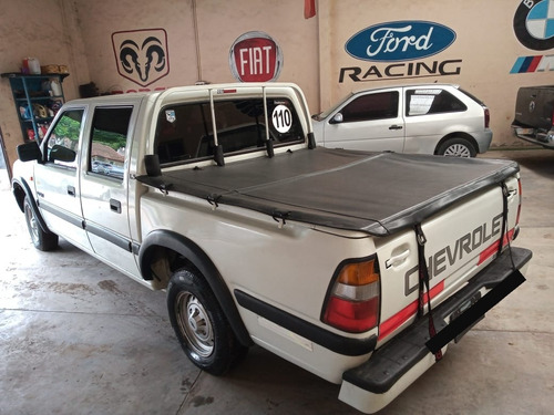 Chevrolet Luv 2.5 Pick-up D/cab 4x2 Aa 2000