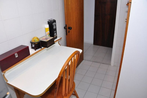 Venta De Apartamento 2 Dormitorios, En Playa Brava