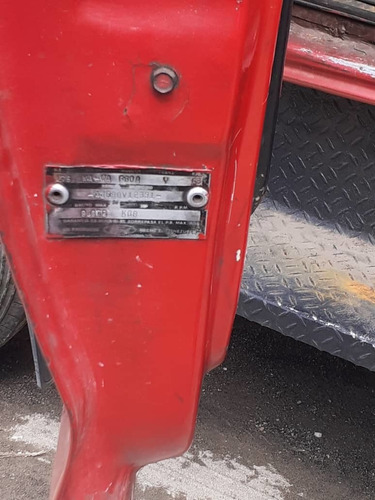 Imagen 13 de 14 de Ford F-600