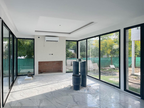 Casa En Venta En Haras Santa Maria, Escobar, G.b.a. Zona Norte