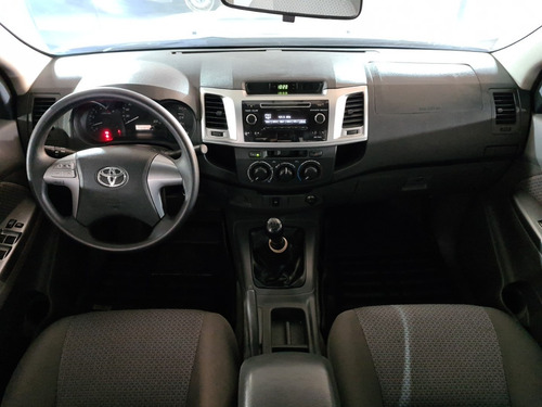 Imagen 2 de 10 de Toyota Hilux L/12 3.0 4x2 C/d Tdi Sr