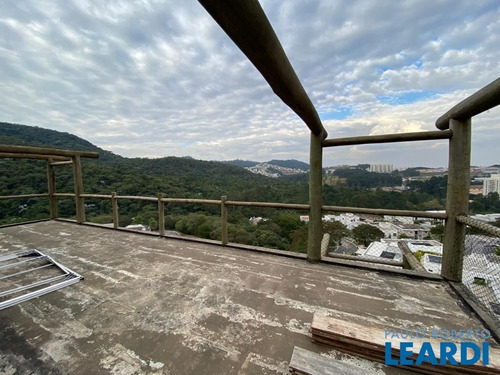Imagem 3 de 15 de Casa Em Condomínio - Tamboré - Sp - 632538