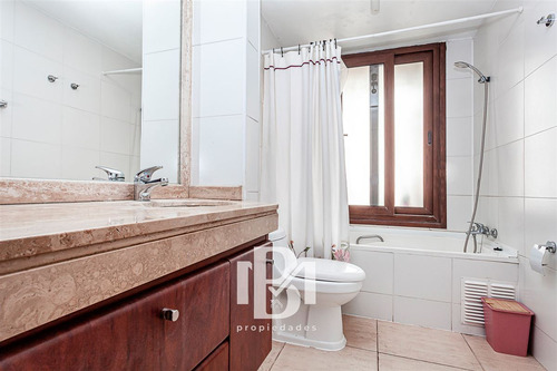 Departamento En Venta De 4 Dorm. En Las Condes