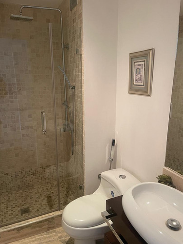 Sebucan / Hermoso Apto De 210 Mt En Edificio Con Piscina Y Pozo De Agua