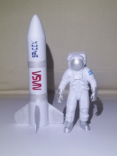 Astronauta Argentino (10cm) Y Cohete Nasa Spacex (20cm)