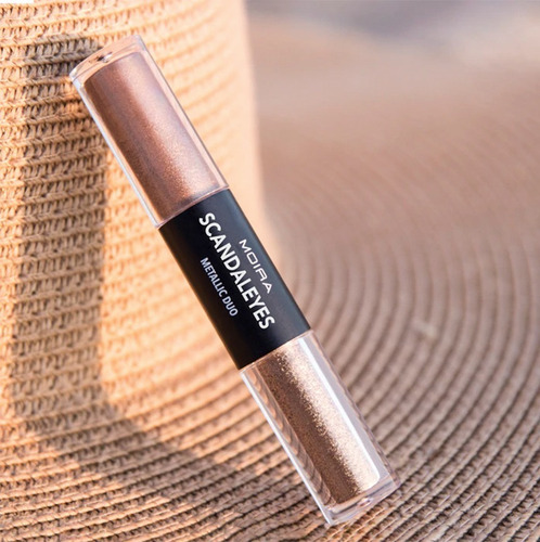 Sombra Moira Cosmetics Metalic Duo K-beauty Color Mambo Vs Samba