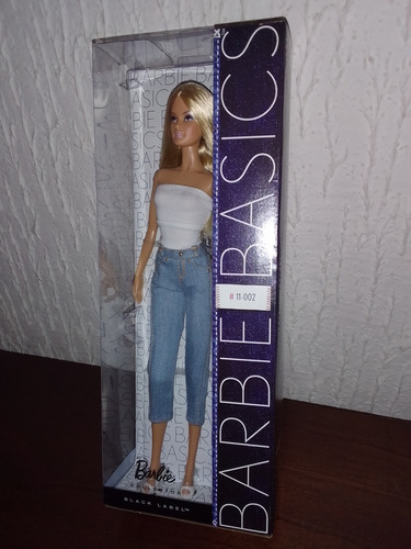 Barbie Basics Model No. 11 Collection 002 (Usado)