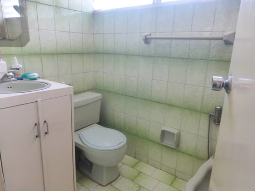 Imagen 9 de 13 de Apartamento En Venta El Paraiso Av Paez (ed. Lu)