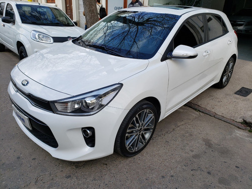 Kia Rio Ex Plus Mt
