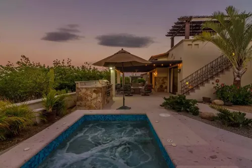 Casa Con Jardín, Jacuzzi Con Vista Al Mar Y Pergola Con Are