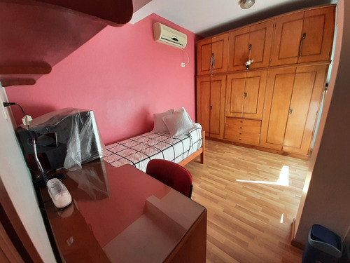 Casa 2 O 3 Familias En Venta Ubicado En Lanús Oeste