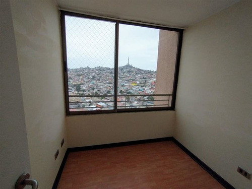 Departamento En Venta De 3 Dorm. En Coquimbo