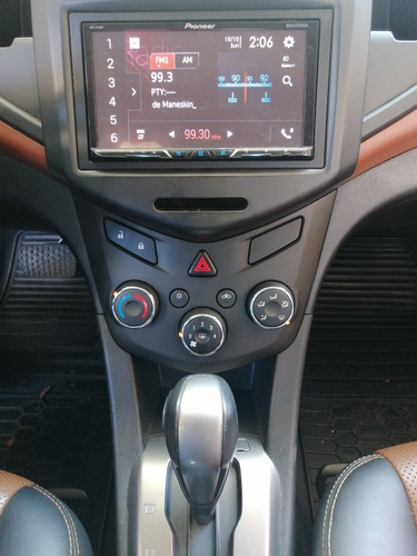 Imagen 10 de 11 de Chevrolet Sonic 2016 Lt 1.6 At 4 P