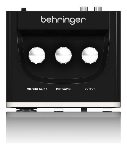 Interface De Áudio Behringer U-phoria Um2 Preta