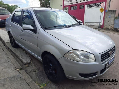 Imagem 1 de 8 de Fiat Siena