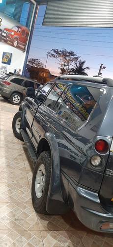 Imagem 6 de 12 de Pajero Hpe 2005