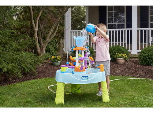 Mesa De Agua Con 13 Tubos Intercambiables Para Divertirse.