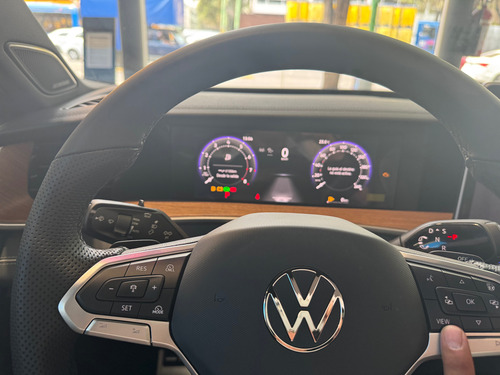 Volkswagen Tiguan 1.4 Tsi R-Line Dsg