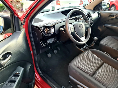 Toyota Etios X 1.5 4ptas Mt 2021 25km Oport Fcio T/usado