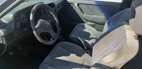 Imagem 2 de 10 de Chevrolet Kadet