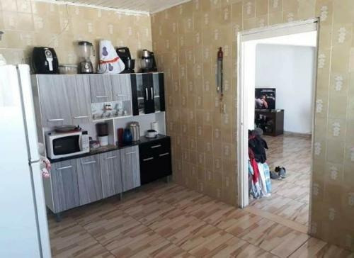 Imagem 2 de 10 de Casa No Bairro Corumba Proximo Ao Comercio Ref 8920
