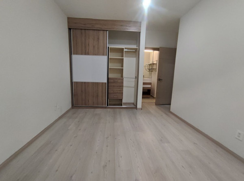 ¡tu Nuevo Hogar Te Espera En Calzada De La Viga!